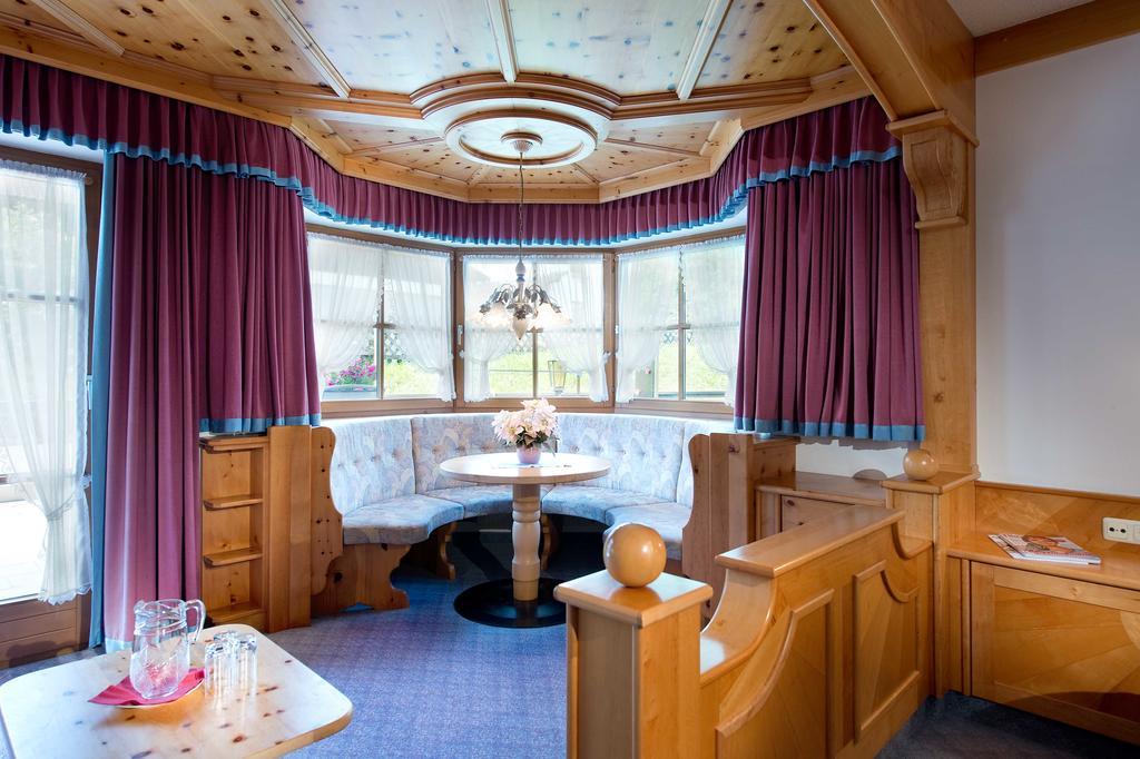 Hotel Bergland 레르모스 객실 사진